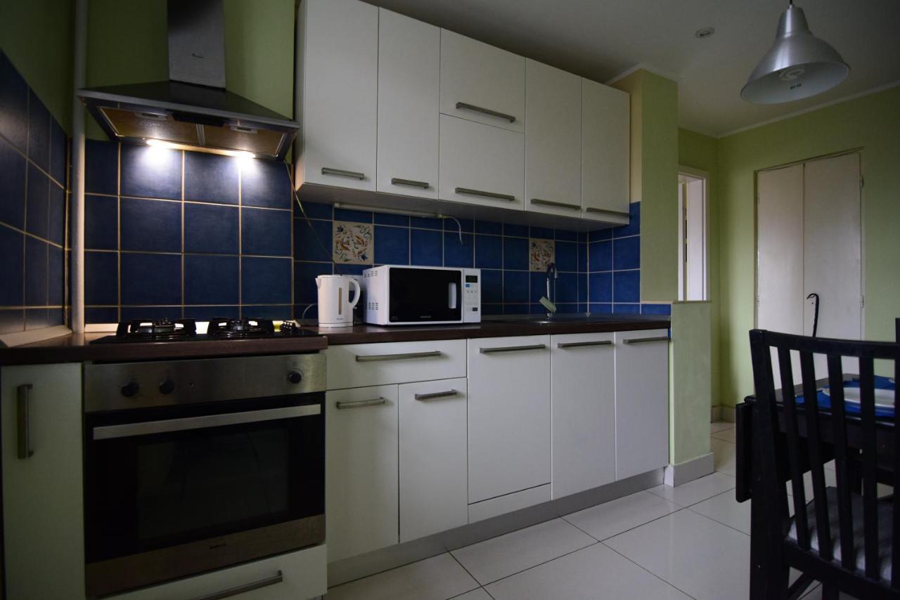 Resedinta Lui Calin - Best Choice Apartment Bukares Bagian luar foto